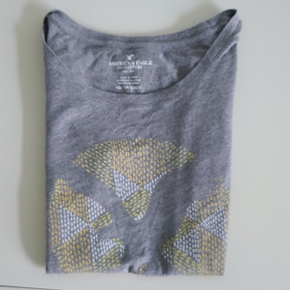 Long sleeve t-shirt